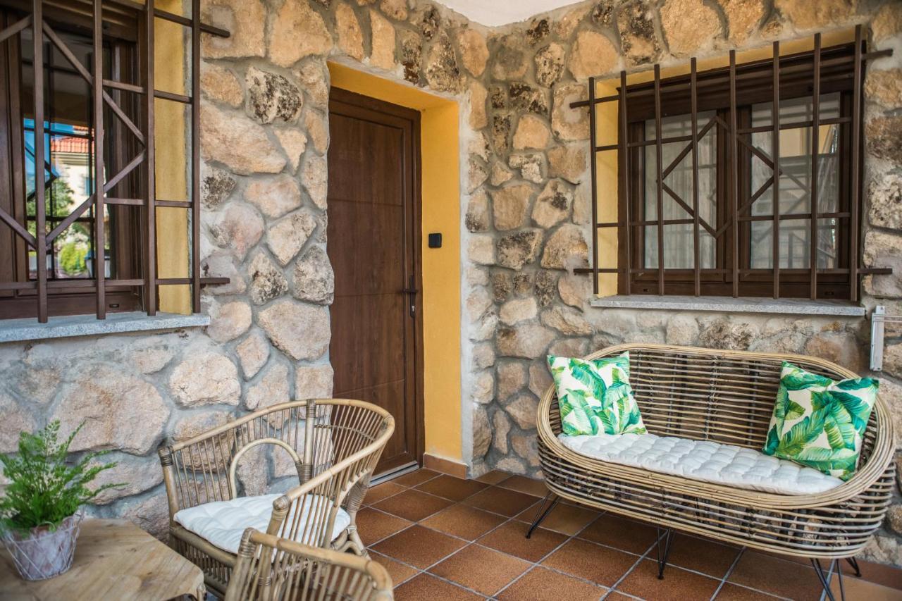 El Encanto Del Alberche Villa Villanueva de Avila Exterior photo